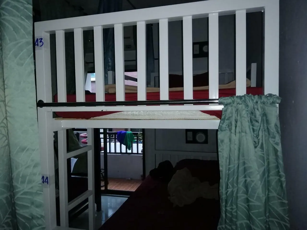 Neverland Dorm Phi Phi Don Hostel